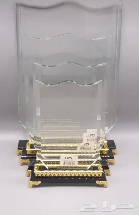 دروع اكريليك فاخرة 22