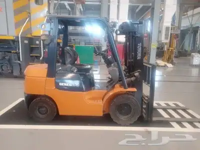 رافعات شوكيه للايجار 0508119399 2