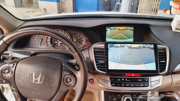شاشات سيارات اندرويد مع كامرات خلفيه واماميه و CarPlay 24