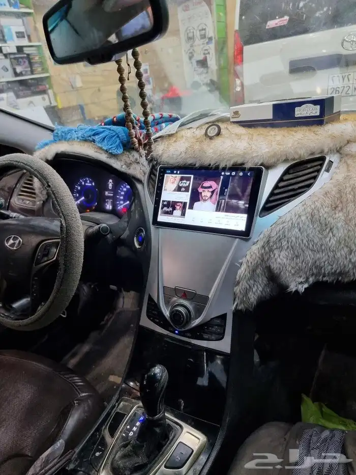 شاشات سيارات اندرويد مع كامرات خلفيه واماميه و CarPlay 65