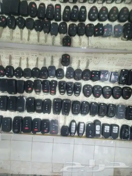 برمجة مفاتيح وريموتات السيارات البصمه 0
