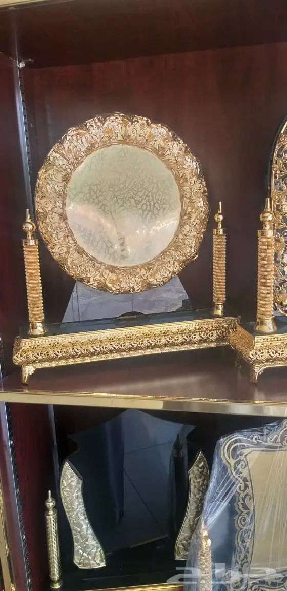 دروع تذكارية 24