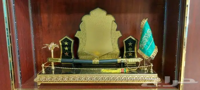 دروع تذكارية 11