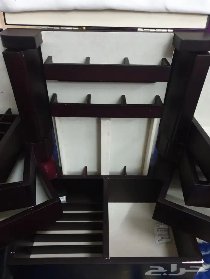 منظم مكياج واكسسوارات 1