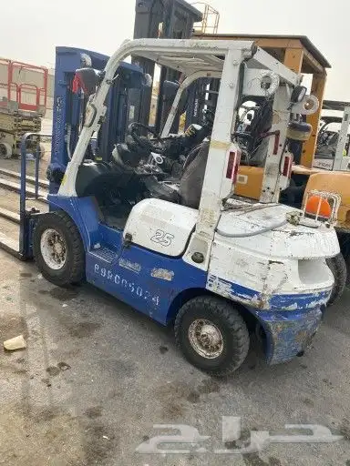 رافعه شوكيه للإيجار فوركلفت للإيجار 0508950456 6