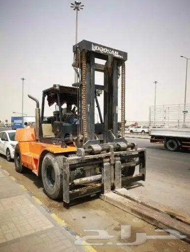 رافعه شوكيه للإيجار فوركلفت للإيجار 0508950456 1