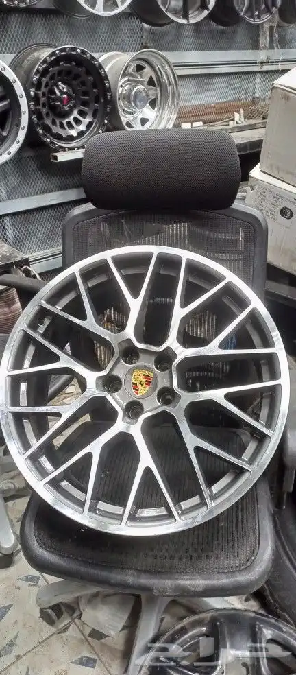 جنوط بورش مكان اصلي وكاله مقاس 20 7