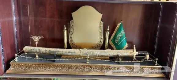 دروع ومجسمات فاخرة 11