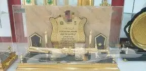مجسمات ودروع 20
