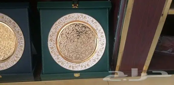مجسمات ودروع 22