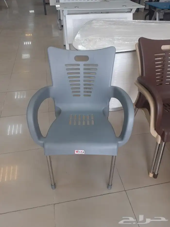 طاولات مكتبية 19