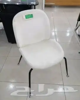 كراسي حديد وفايبر داخليه وخارجيه بالوانها 68
