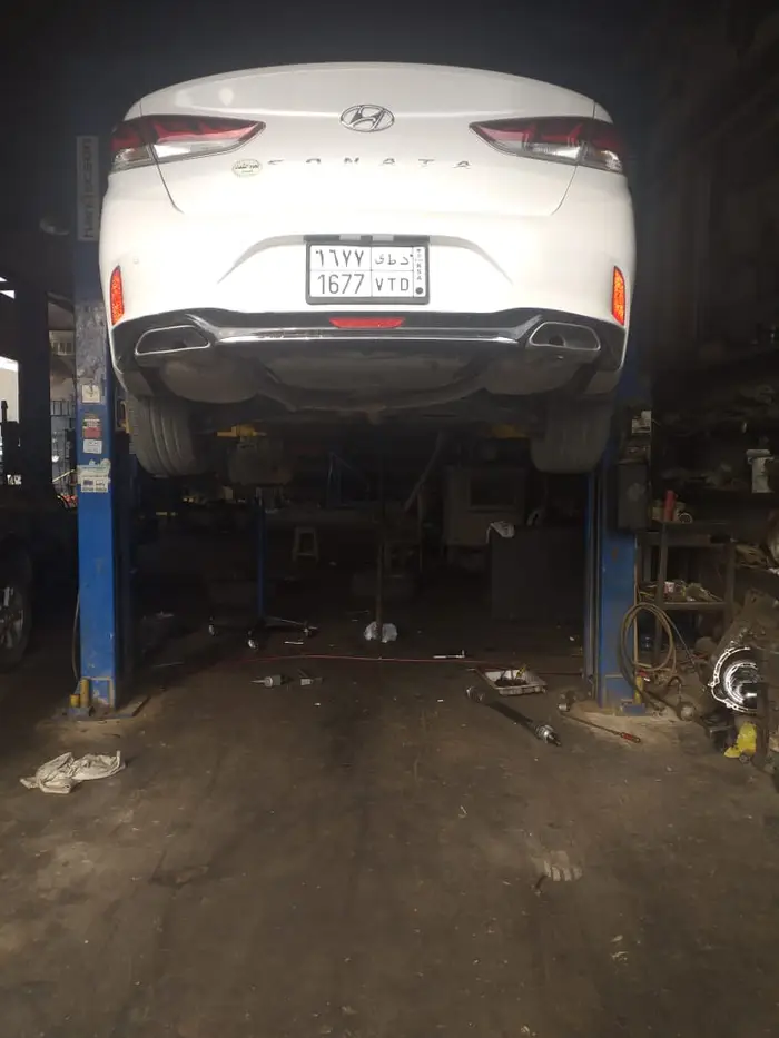ورشة صيانة قيرات اكسنت سوناتا النترا 1