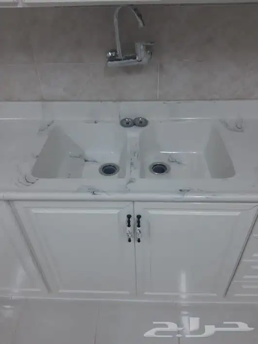 اعمال الشتر والزجاج وتفصيل شبابيك المنيوم 26