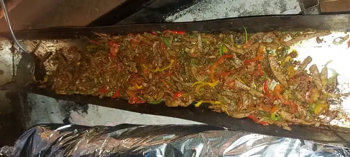 مطعم الخير يقدم خاروف مشوي كامل 7