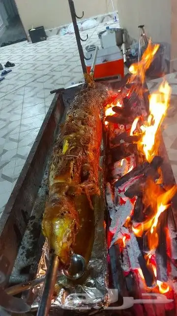 مطعم الخير يقدم خاروف مشوي كامل 3