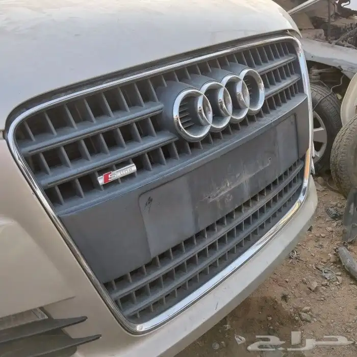 تشليح اودي Q7 6