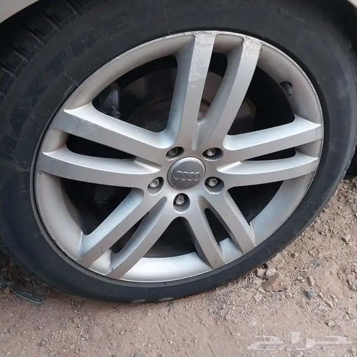 تشليح اودي Q7 12