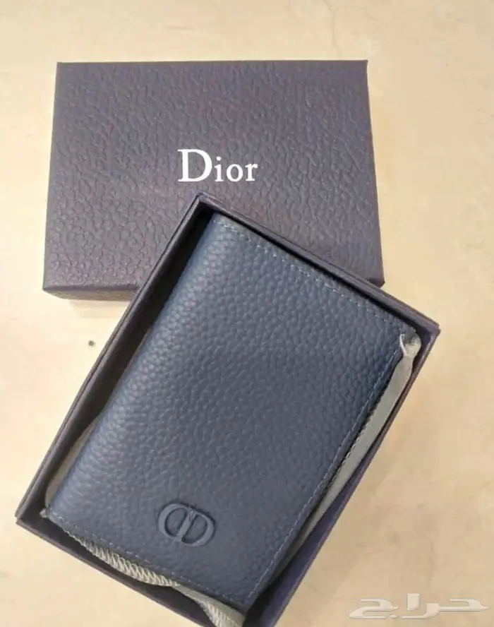 محفظة لويس فيتون 2