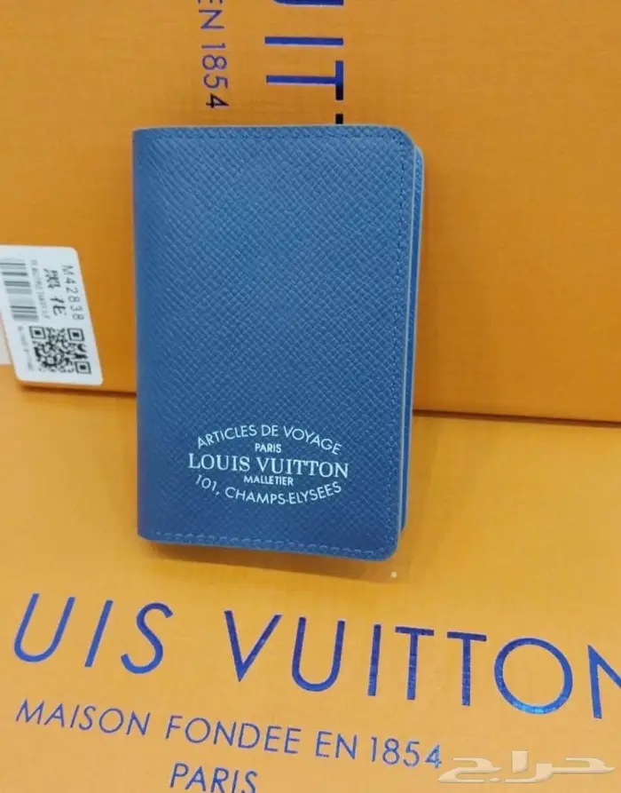 محفظة لويس فيتون 39