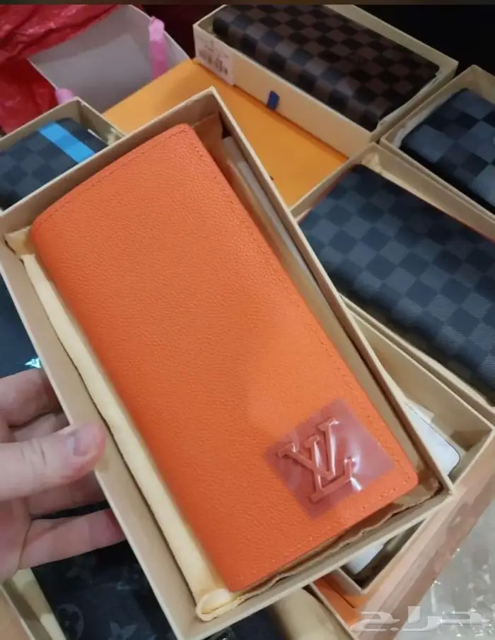 محفظة لويس فيتون 73