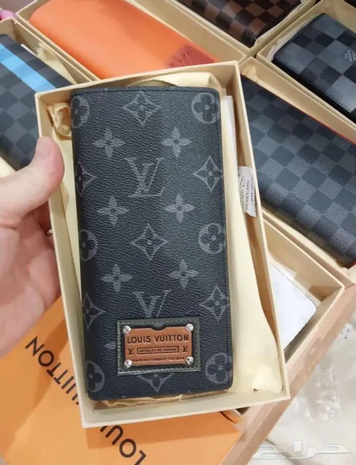 محفظة لويس فيتون 68