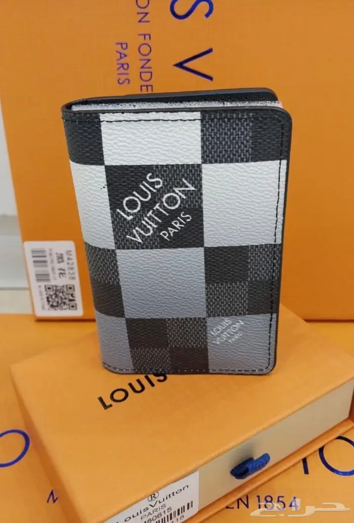 محفظة لويس فيتون 49
