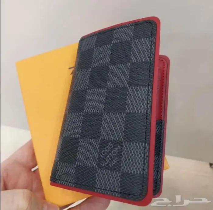 محفظة لويس فيتون 28