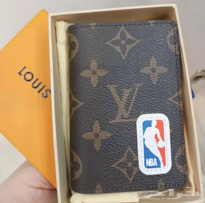 محفظة لويس فيتون 34