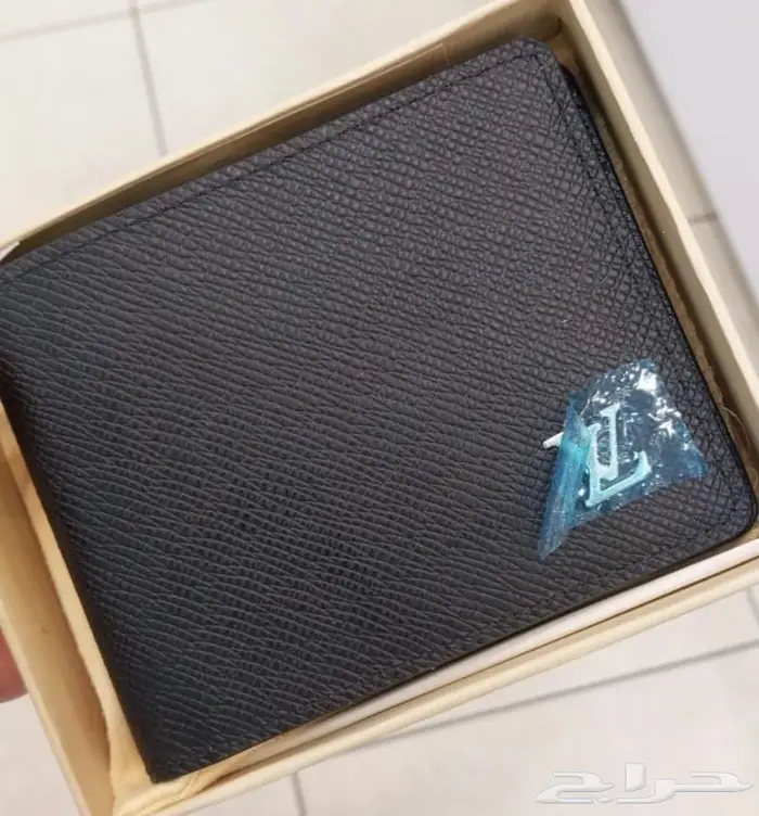 محفظة لويس فيتون 53