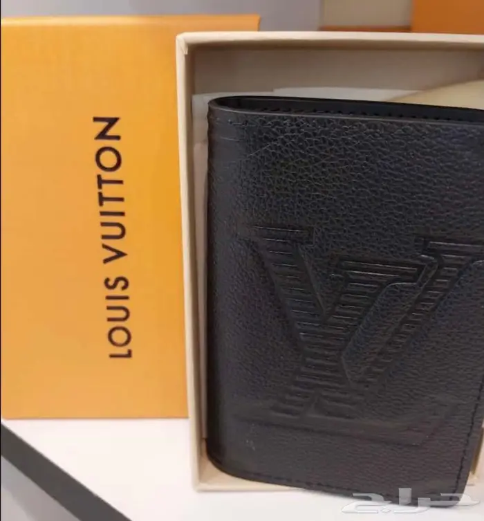محفظة لويس فيتون 30