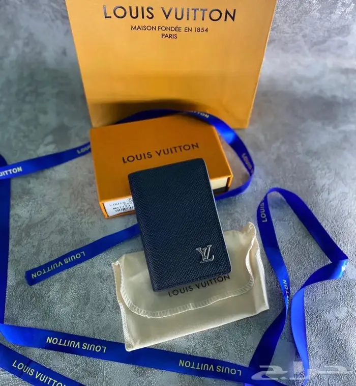 محفظة لويس فيتون 95