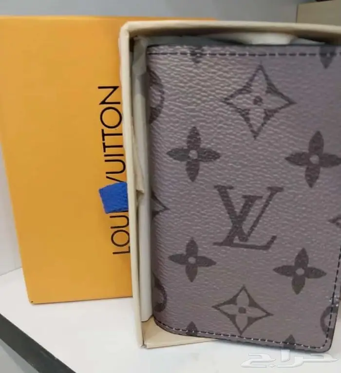 محفظة لويس فيتون 31