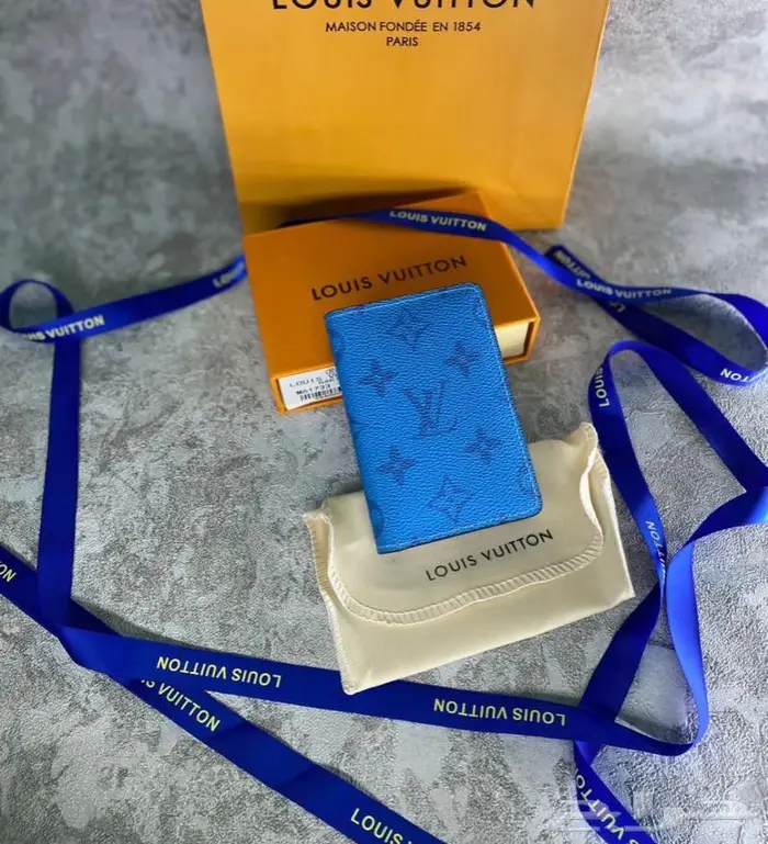 محفظة لويس فيتون 92