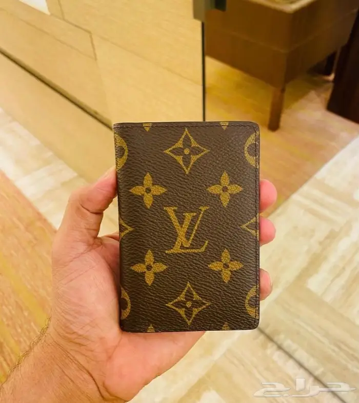 محفظة لويس فيتون 0