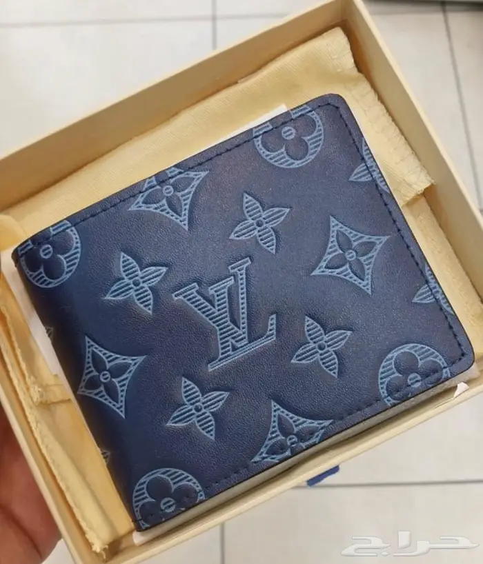 محفظة لويس فيتون 48