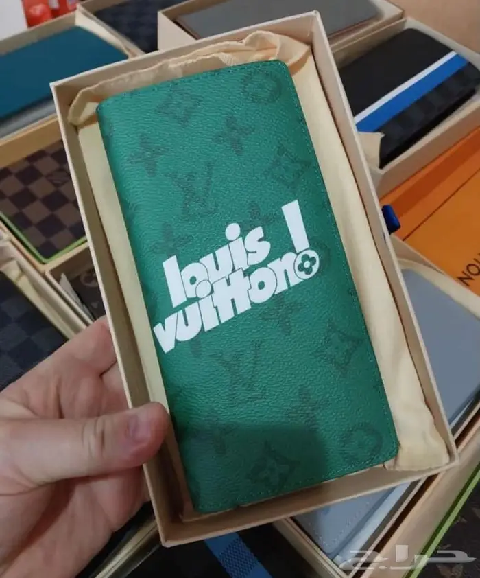 محفظة لويس فيتون 70