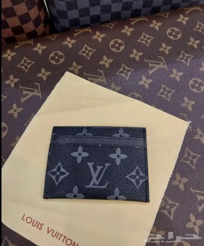 محفظة لويس فيتون 25