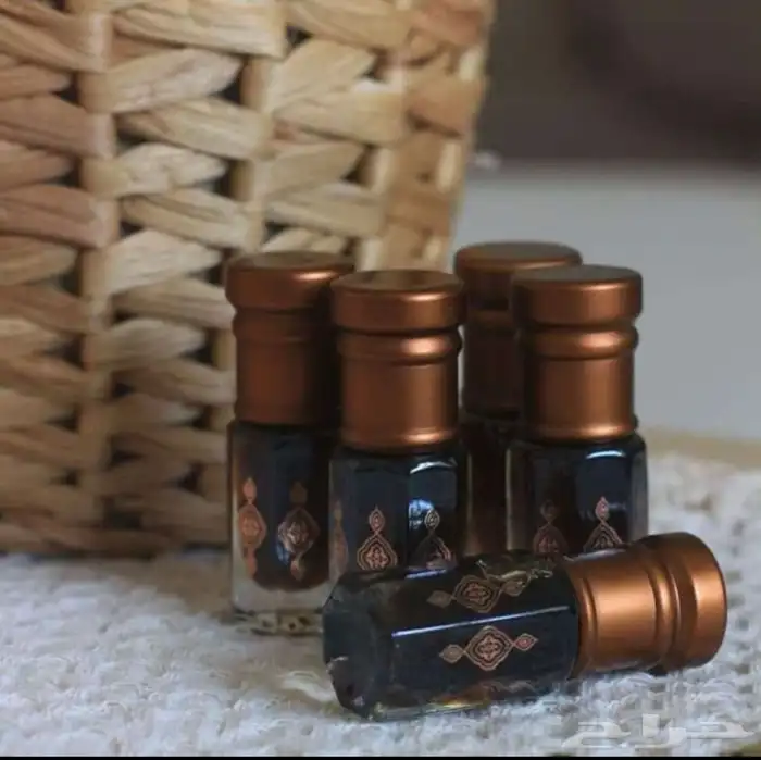 أدهان عود وورد وعطور 1