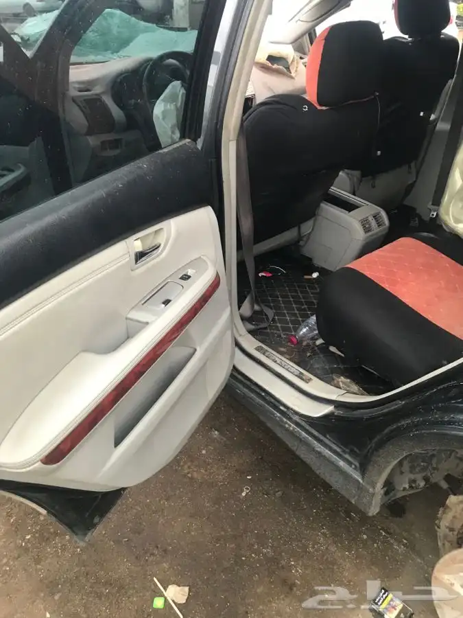 لكزس ار اكس مديل 2004 تشليح قطع غيار 6