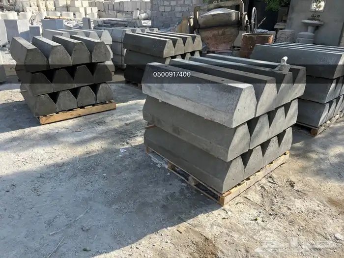 زينة  حدائق  قواعد  صبات خرسانية  حواجز خرسانية   9