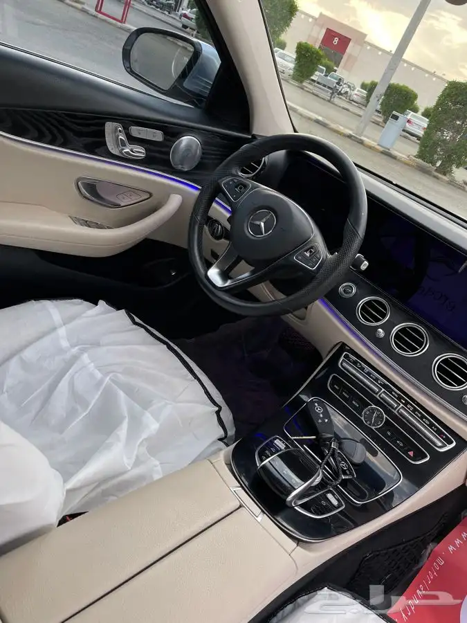للبيع E300 موديل 2017 10