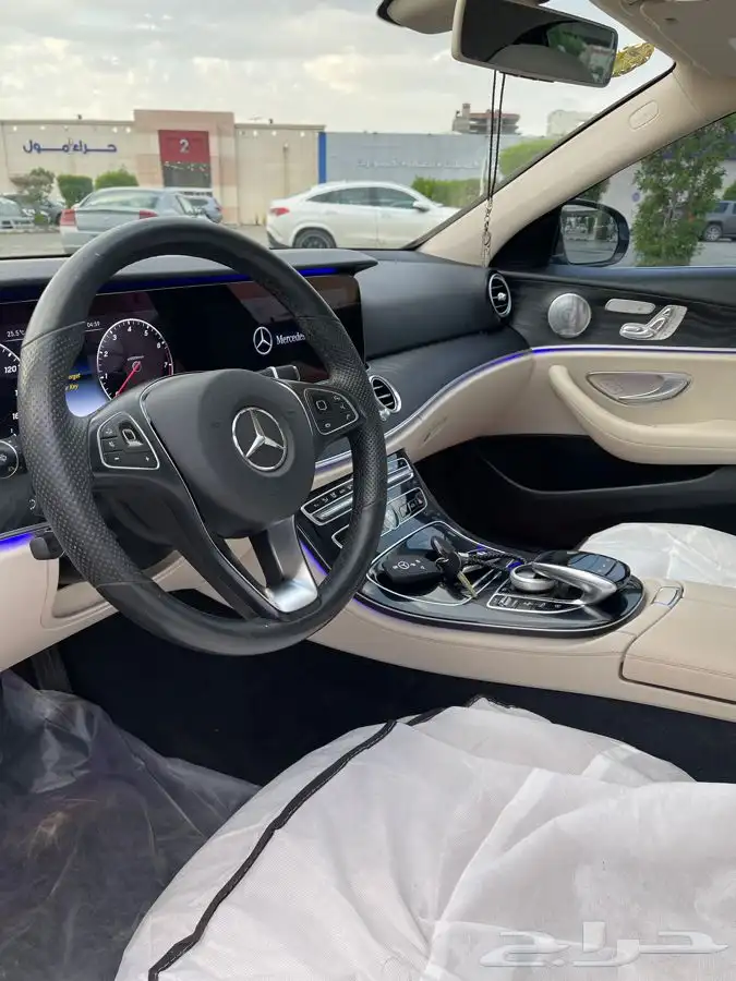 للبيع E300 موديل 2017 17