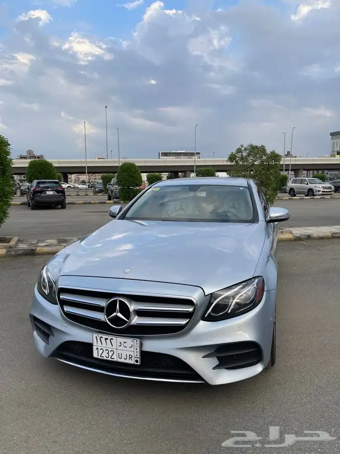 للبيع E300 موديل 2017 1