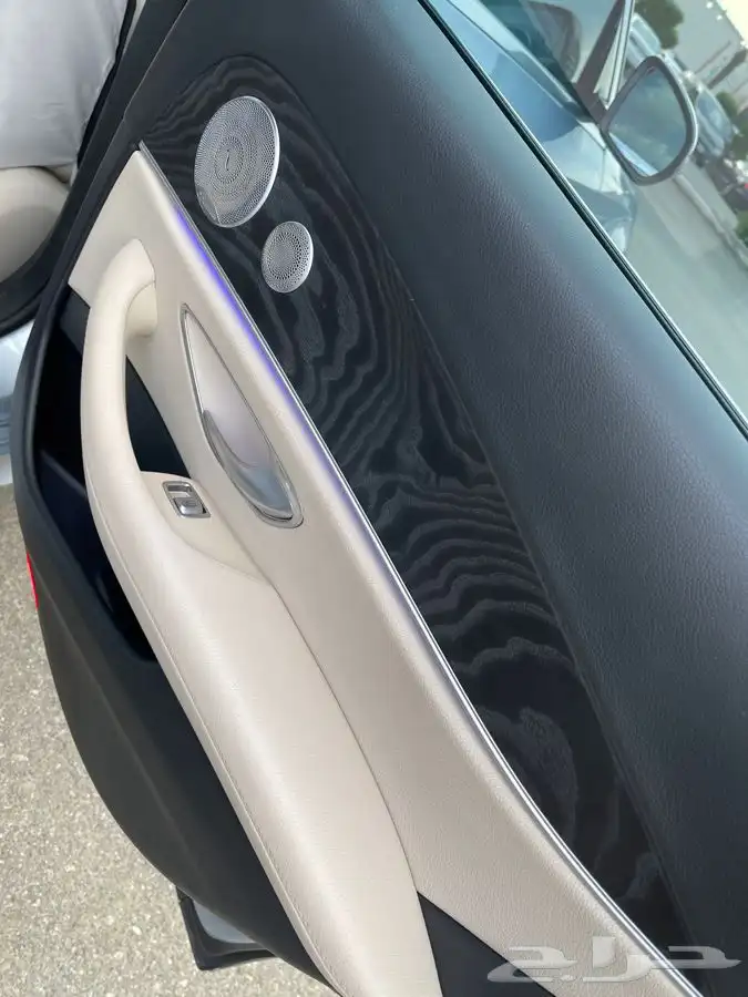 للبيع E300 موديل 2017 7