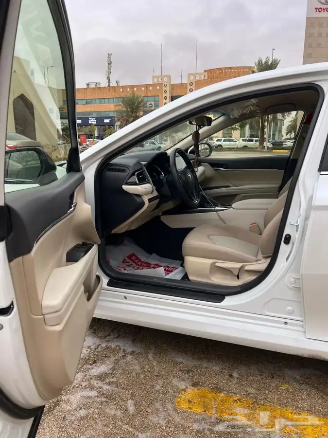 للبيع كامري 2022 شرط وكالة تم البيع 10