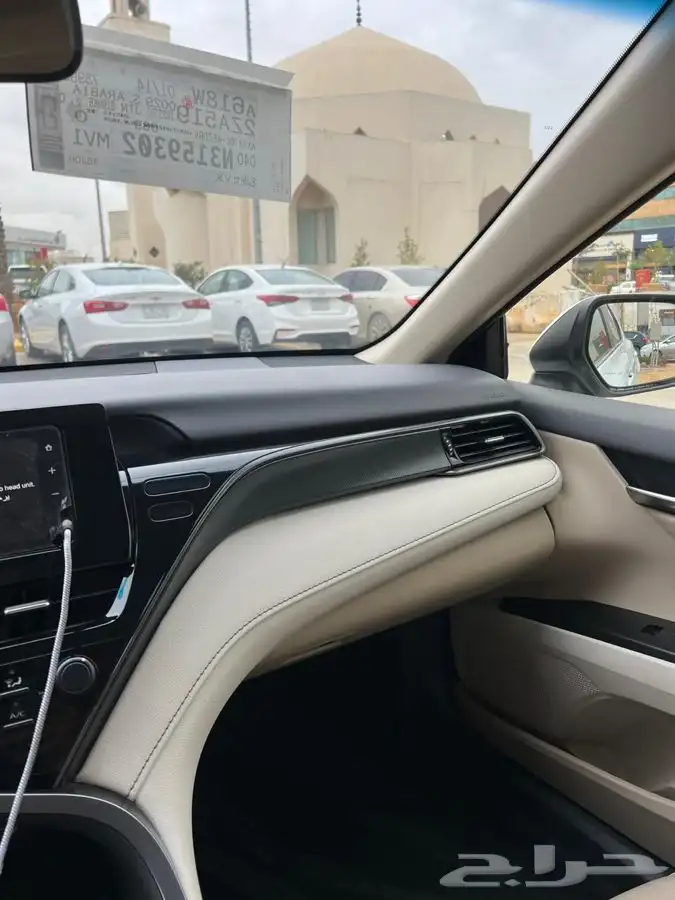 للبيع كامري 2022 شرط وكالة تم البيع 6