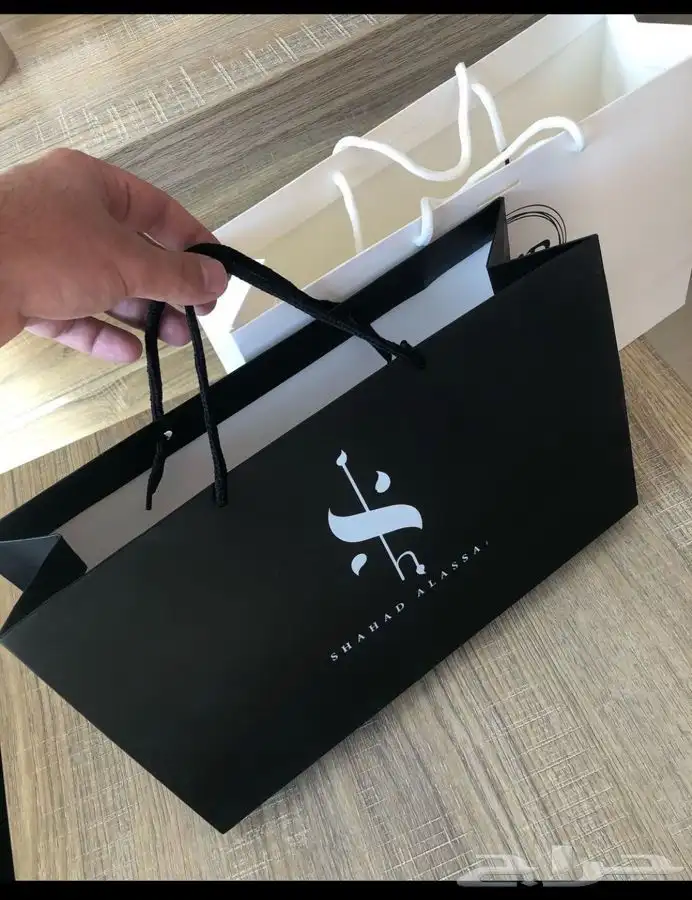 بوكسات أكياس ليبل قماش لوقو جلد لوقو أكريليك ورق تغليف تاق 80