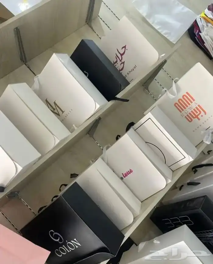 بوكسات أكياس ليبل قماش لوقو جلد لوقو أكريليك ورق تغليف تاق 0