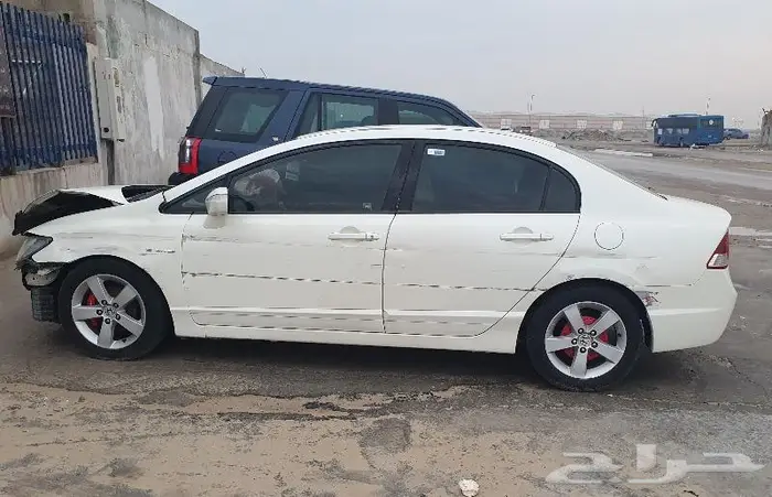 هوندا سيفك 2015 مصدوم تشليح ((قطع غيار فقط)) 1